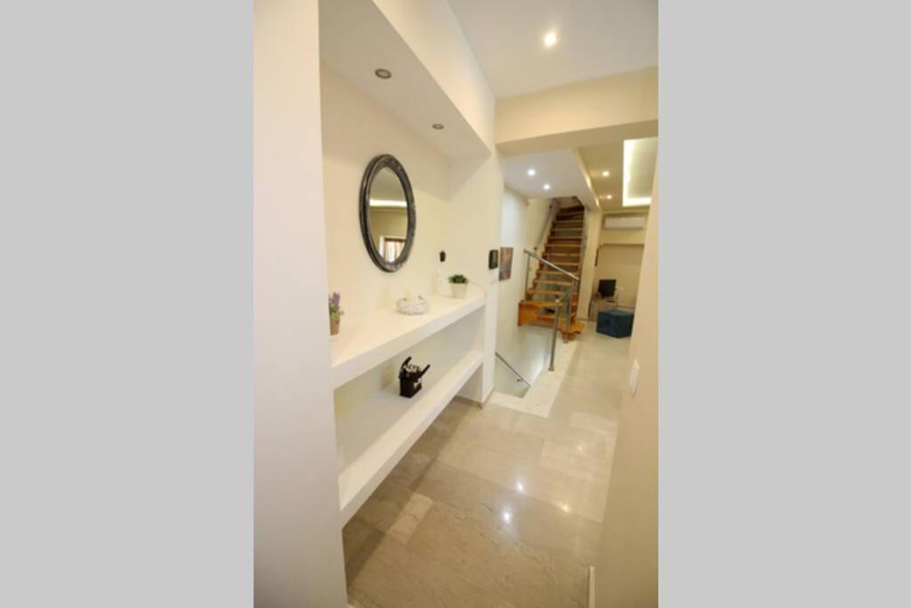 Santa Barbara Apartament Perivólion